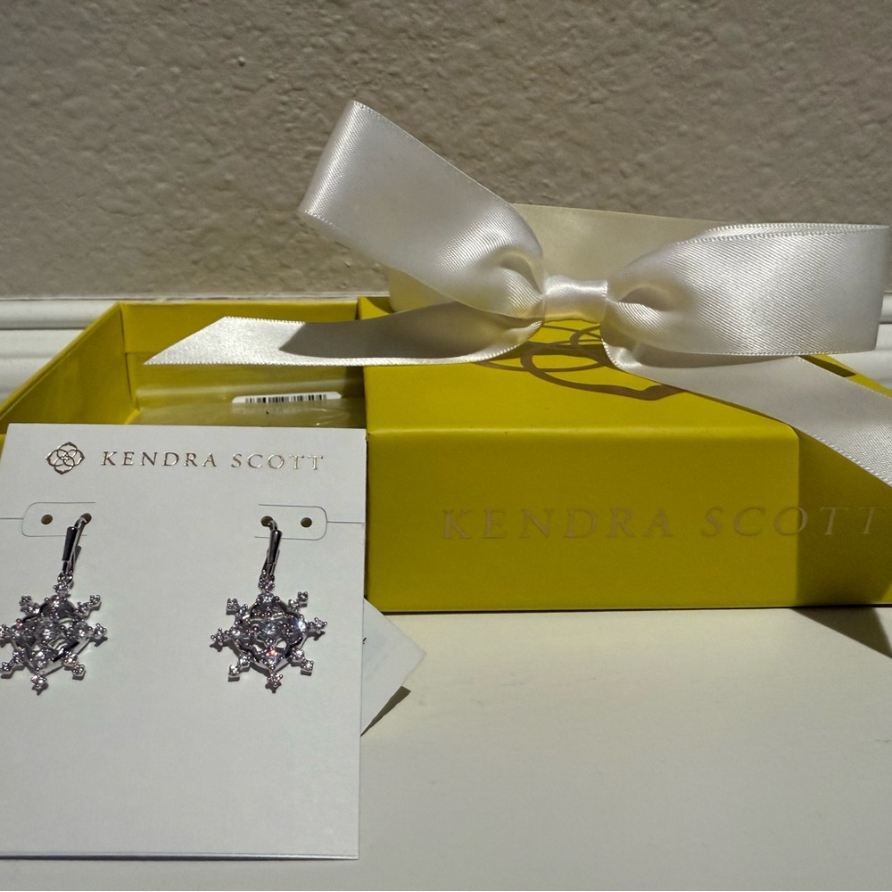 Kendra Scott Silver Snowflake Dangle Earrings